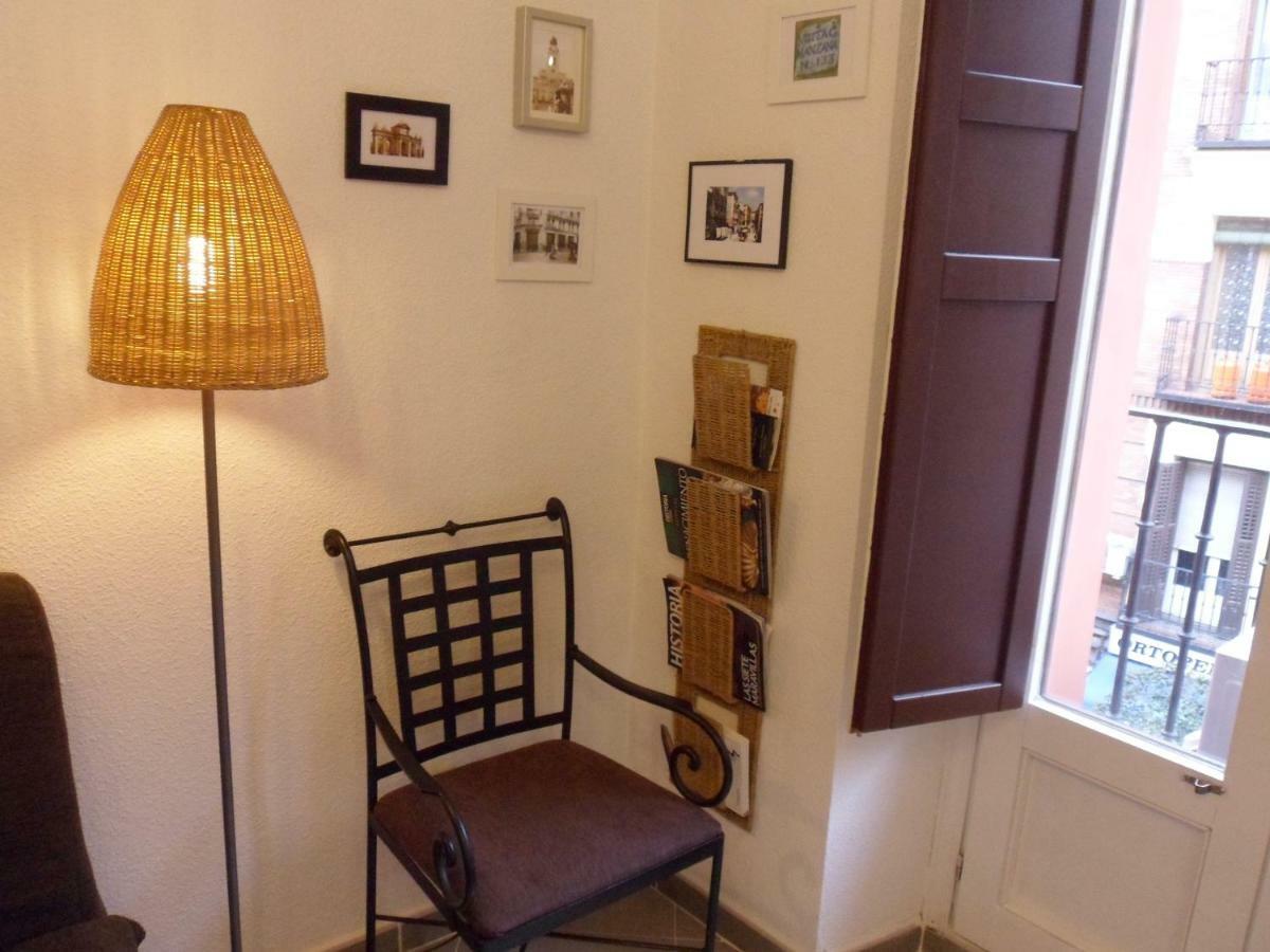Apartamento Temporada Madrid Exteriér fotografie