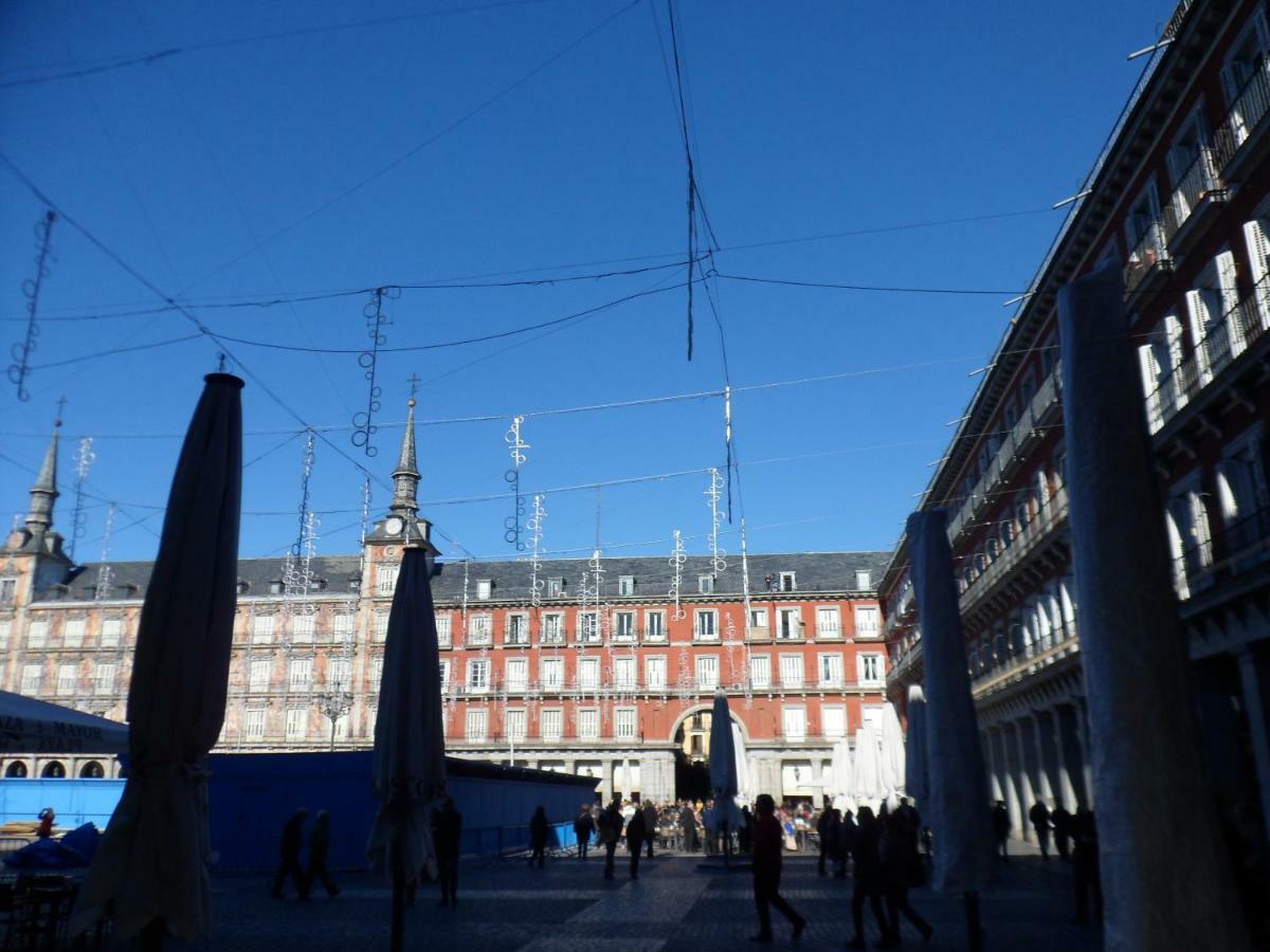 Apartmán Los Ventanales Plaza Mayor Madrid Exteriér fotografie