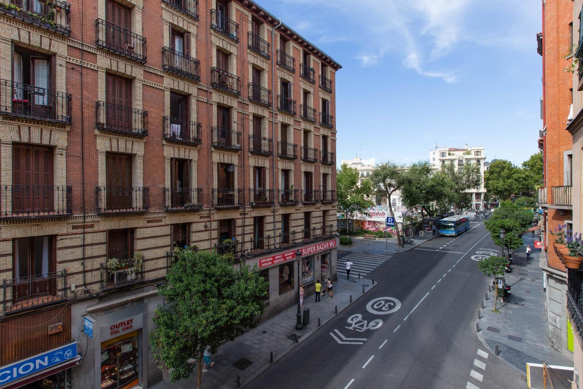 Apartmán Los Ventanales Plaza Mayor Madrid Exteriér fotografie